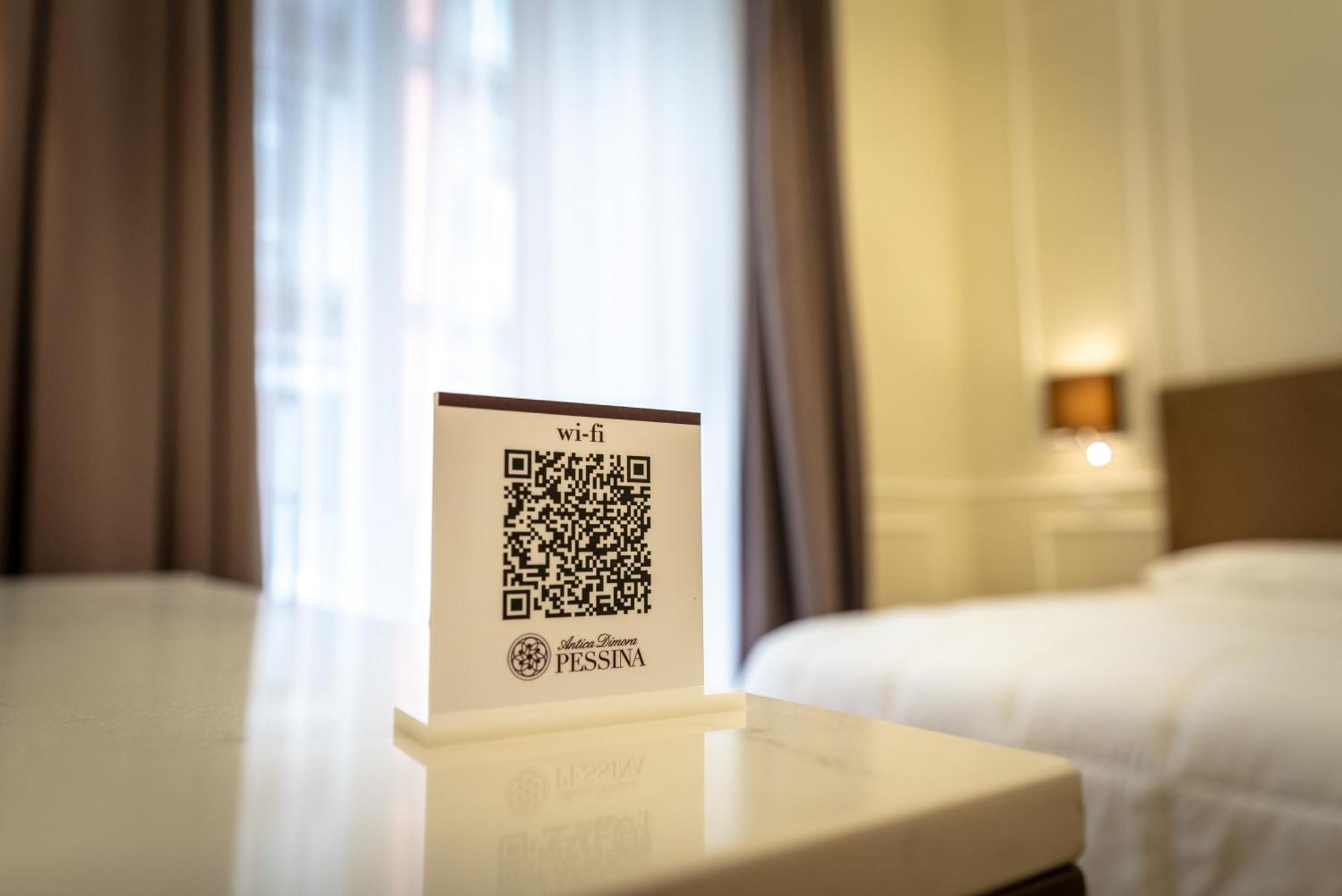 Antica Dimora Pessina Hotel Napels Buitenkant foto