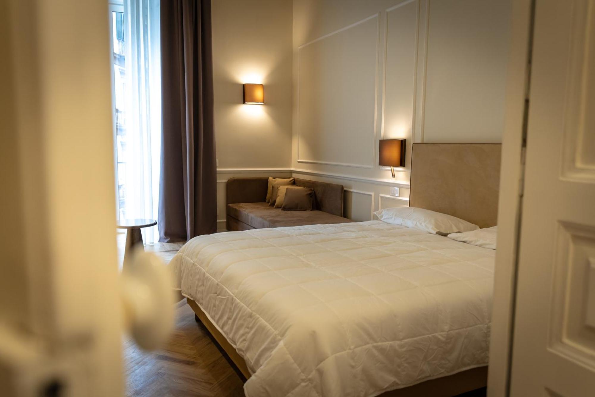 Antica Dimora Pessina Hotel Napels Buitenkant foto