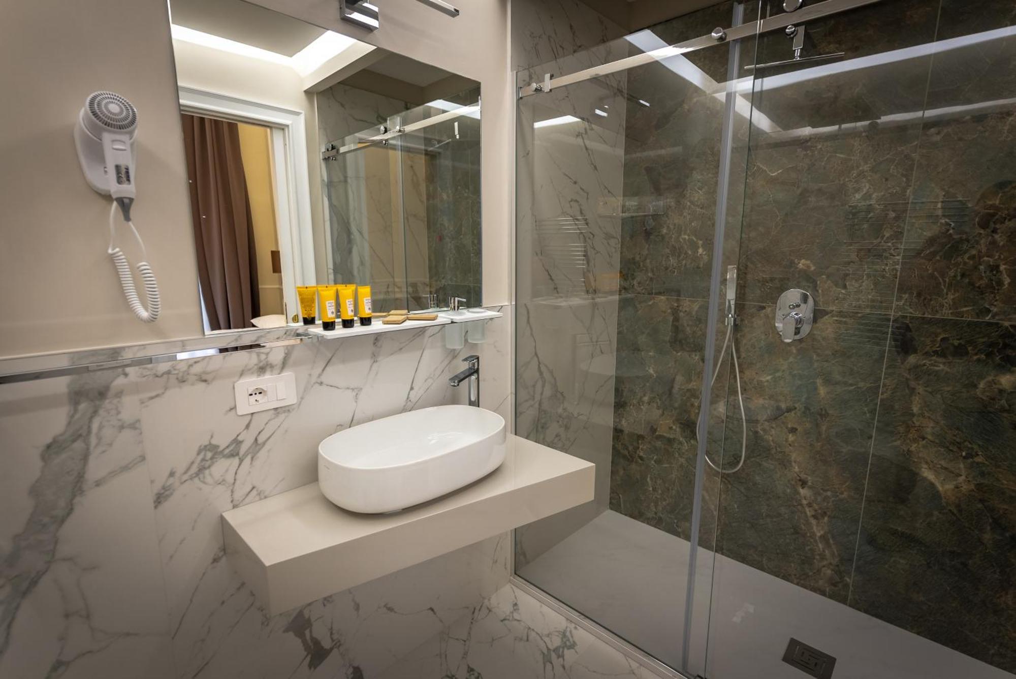 Antica Dimora Pessina Hotel Napels Buitenkant foto